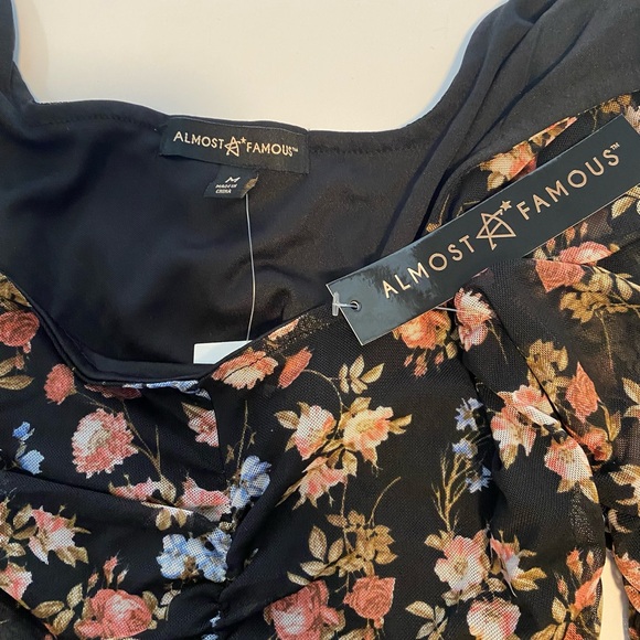 NWT Almost Famous Black Floral Long Sleeve Dress - Picture 12 of 16